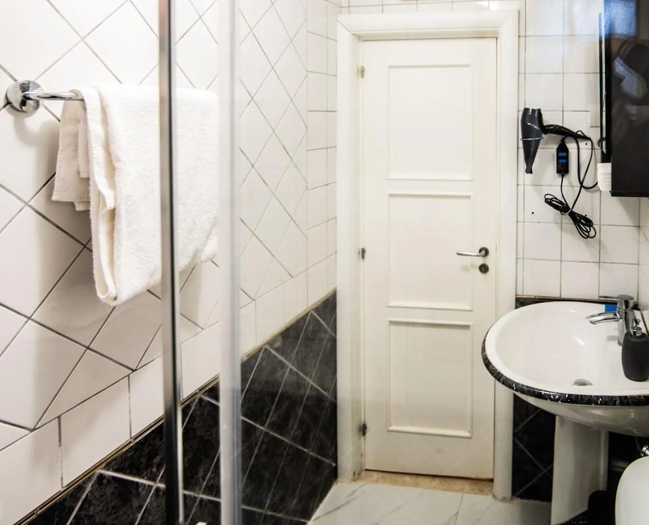 Lusitiny Apartment Rome